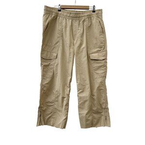 Old Navy Wide Leg Quicky Dry Elastic Khaki Cargo Cut-Off Pants Cropped Zip XL